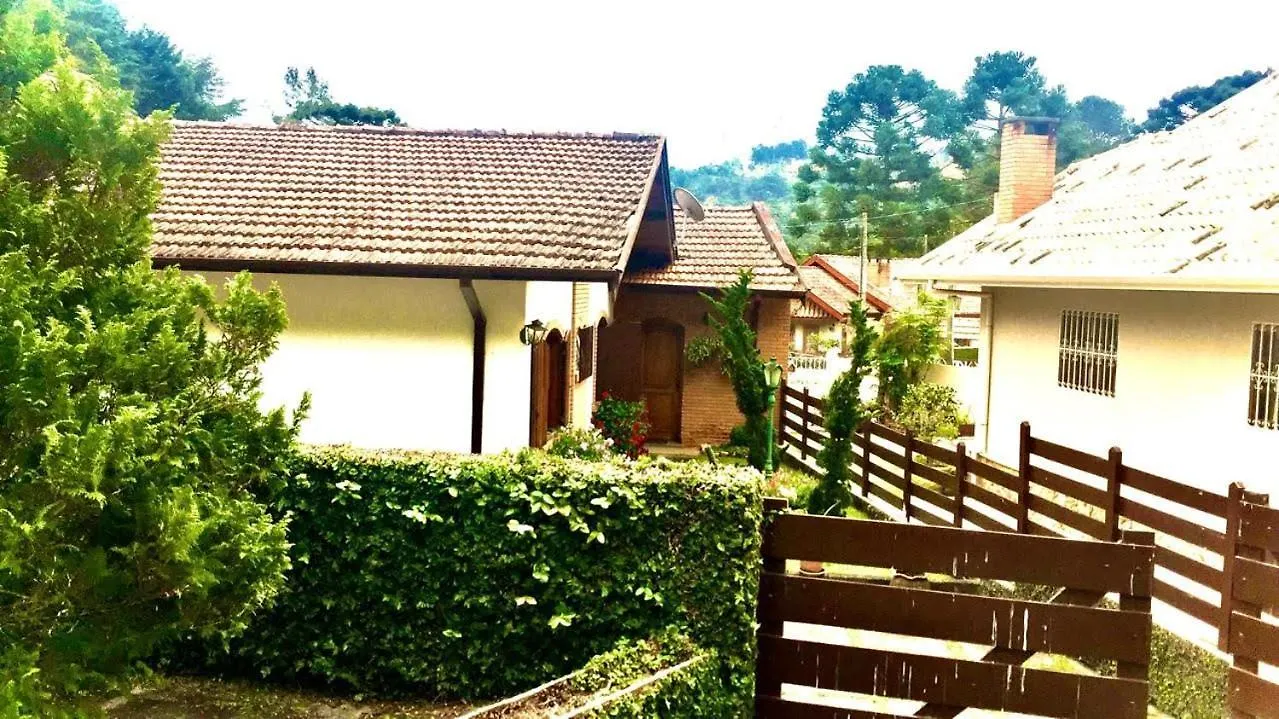 Vila Casa Campestre Campos do Jordão 0*,  Brazílie